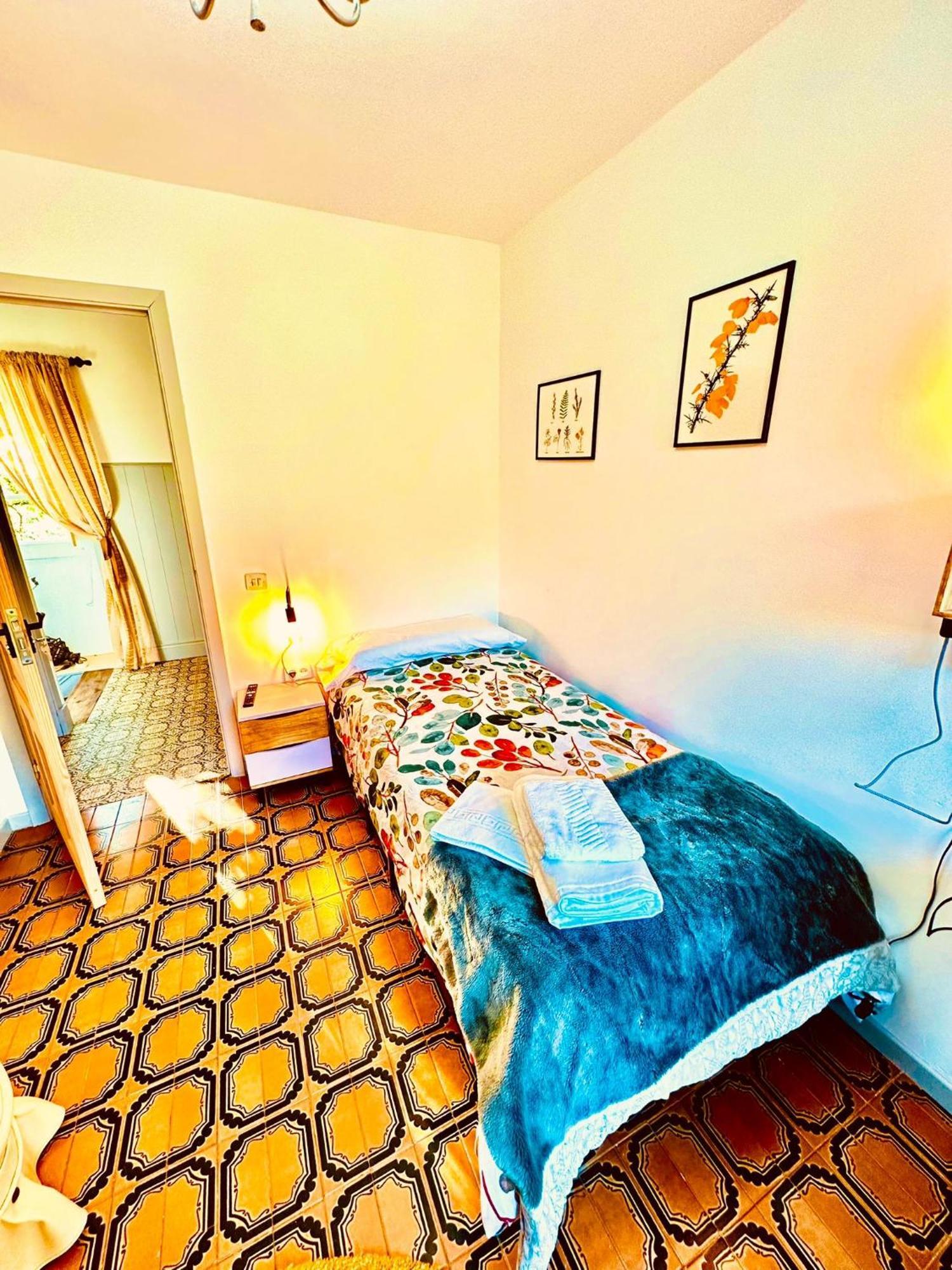 A Casa Da Parrula Apartment Сантяго де Компостела Екстериор снимка